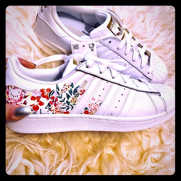 adidas Shoes - Adidas superstar sneakers